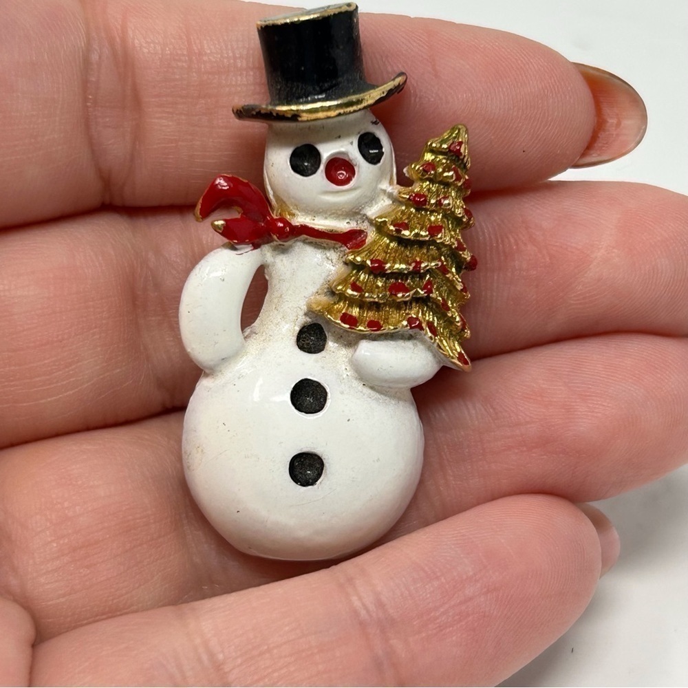 Vintage Enamel Snowman with Top Hat Brooch Winter Snow Christmas Holidays